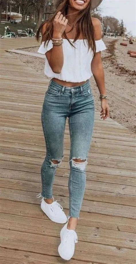 134 the best high school outfits page 11 in 2020 casual summer outfits girls ripped jeans