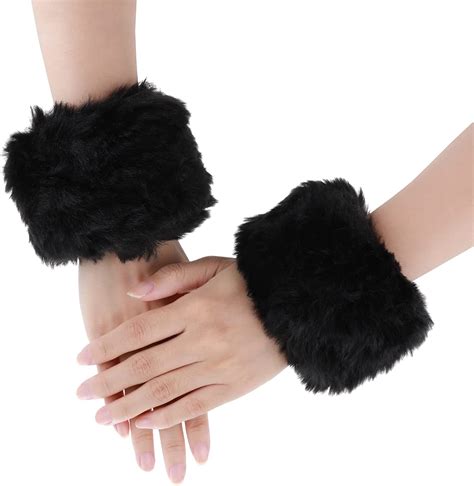 1 Pair Faux Fur Wrist Cuffs Winter Fur Wrist Warmers Wrist Band Ring Cuffs Soft Winter Arm
