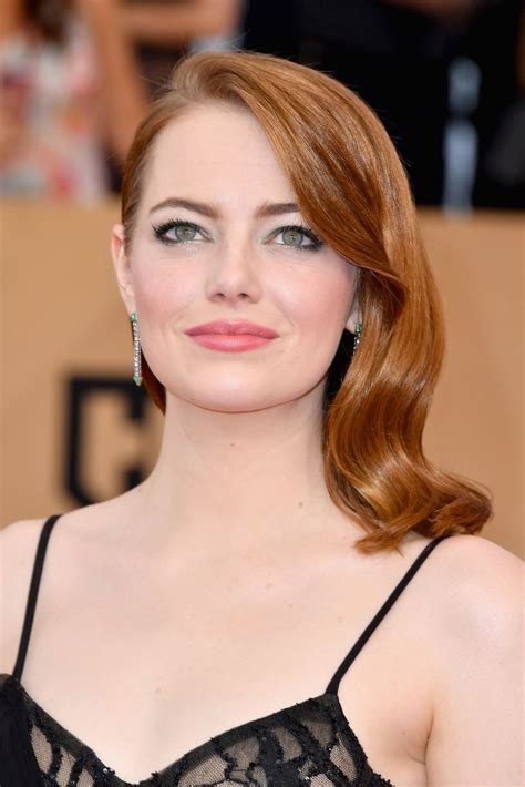 Emma Stone The Best Beauty Looks From The 2017 SAG Awards January