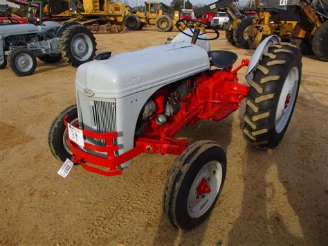 Ford 8n Farm Tractor Pto 3 Pth Jm Wood Auction Company Inc