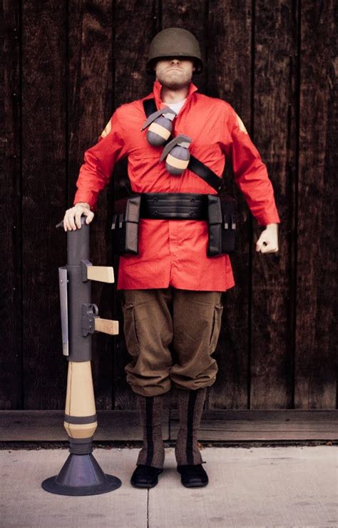 Team Fortress 2 Cosplay Telegraph