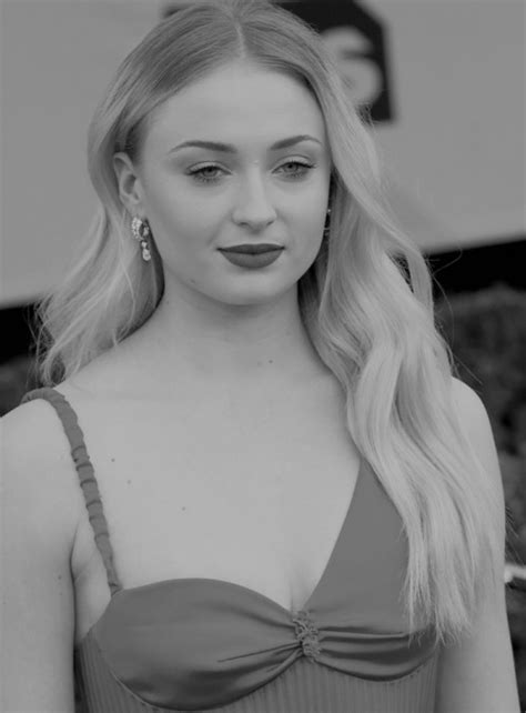 bwgirlsgallery sophie turner attends the 23rd annual screen actors guild awards at the shrine