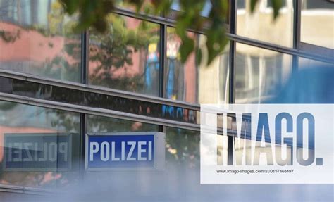 Xblx 1 Polizeirevier Frankfurt An Der Zeil 33 In Der Nähe Der