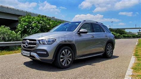 Mercedes Benz Gle 300d Review When Bulk Is Bold And Beautiful Ht Auto