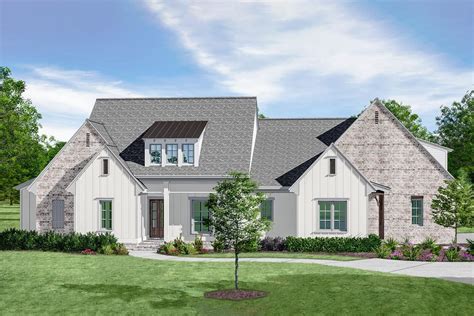 5 Bed Acadian House Plan With Outdoor Kitchen 510073wdy