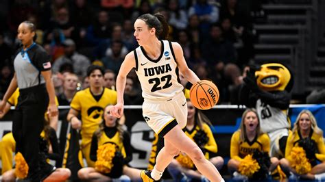 Caitlin Clark Leads Iowa To The Final Four While L S U Gets Past Its Cold Shooting The New