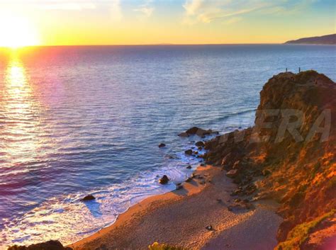 Sunset Cliffside in Malibu, CA | Photo, Beautiful destinations, Stock ...