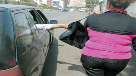 البوابة نيوز تجديد حبس 3 عاطلين تخصصوا في سرقة حقائب السيدات بمدينة نصر
