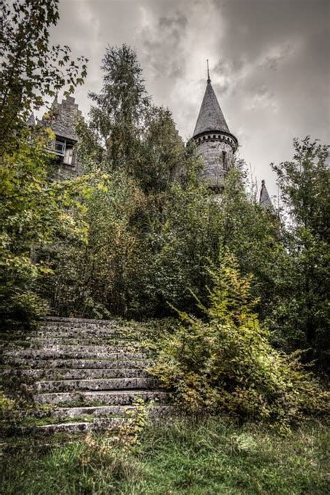 Most Beautiful Abandoned Places Abandoned Ruins And Buildings
