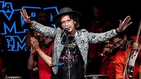 El cantante argentino está próximo a lanzar un nuevo trabajo discográfico. Coti Sorokin habló sobre su romance con Juana Viale