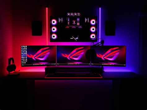 Farrel Red And Purple Gaming Setup