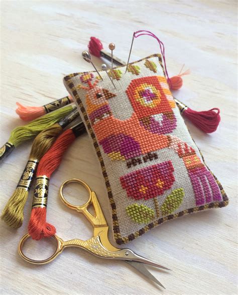 Embroidery cloth isn't the only thing you can cross stitch pretty little patterns into! Satsuma Street: Summer's Flight - Goodbye summer, hello ...