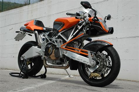 The Vyrus 987 C3 4v The Worlds Most Powerful Production Motorcycle