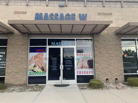 Mediocre Massage And The Massage Therapists Will Harass You For A Bigger Tip Review Of