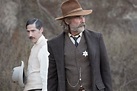 Bone Tomahawk Review: The Outskirts of Civilization | Collider
