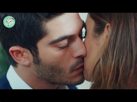 بوسه عاشقانه از لب اینستا ترکی