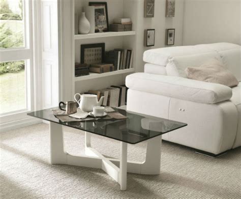 Find Stylish Center Tables For Your Living Room Interior Decoration
