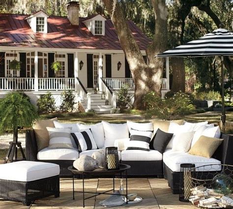 25 Elegant Patio Furniture Designs For A Stylish Outdoor Area