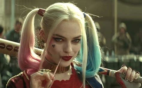 Margot Robbie Provides Update On Harley Quinn In The Dceu The Batman