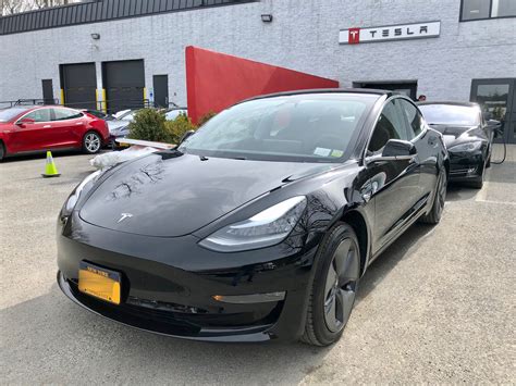 Tesla model 3 standart i. Model 3 / 2018 / Black - 8cc54 | Only Used Tesla
