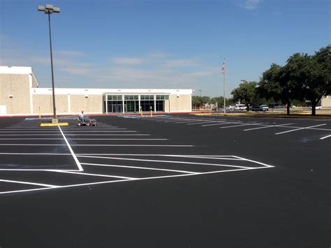 Parking Lot And Asphalt Striping Accurate Pavement Striping