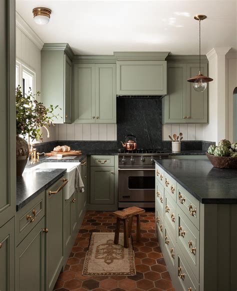 See more ideas about green kitchen appliances, green kitchen, kitchen appliances. Soapstone countertop + black soapstone + olive countertops ...