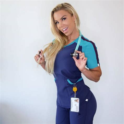 Ela Conhecida Como A Enfermeira Mais Gostosa Do Mundo S Beldades