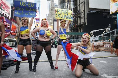 Aggression In Crimea Obama Urges Putin To Call Troops Back Femen Protest In New York Baltic