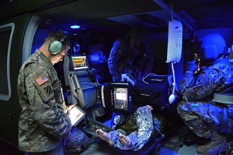 Realistic Training For Flight Paramedics Article The United States Army