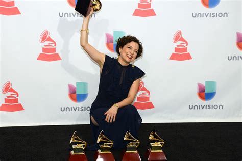 Latin Grammys 2015 Natalia Lafourcade And Juan Luis Guerra Big Winners