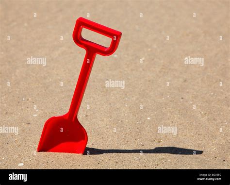 Plastic Spade Hi Res Stock Photography And Images Alamy