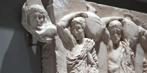 Επανενώθηκαν με το Μουσείο Ακρόπολης τα θραύσματα του Παρθενώνα από το