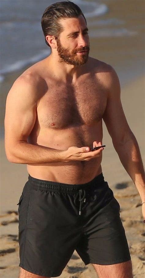 Wow Wow Wow Gorgeous Even Without Tatoos Jake Gyllenhaal Shirtless
