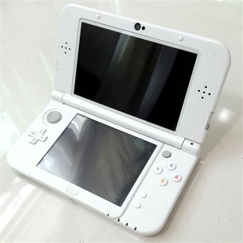 Nintendo New 3ds Xl White Playforce