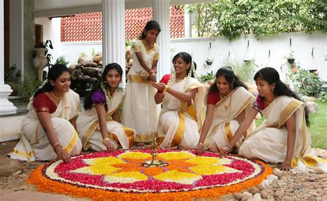 Festivals Of Kerala Onam Vishu Pooram Kerala Tourism