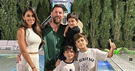 ¡vacaciones En Familia Lionel Messi Disfruta Con Sus Hijos En Este
