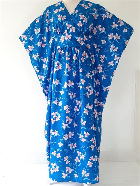 Reserved Vintage Hilo Hattie Hawaiian Kimono Caftan Muumuu Etsy Hawaii Dress Caftan Muumuu