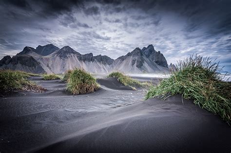 Papeis De Parede Islândia Montanhas Reynisfjara Nuvem Areia Praia