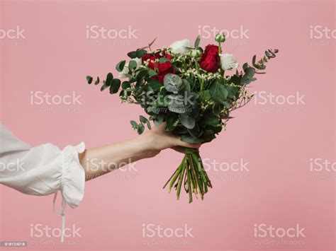 Photo Of Woman Holding Beautiful Bouquet Of Flowers Roses Pink