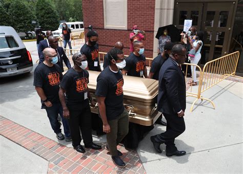 rayshard brooks funeral photos atlanta police shooting victim is buried hot 107 9 hot spot atl