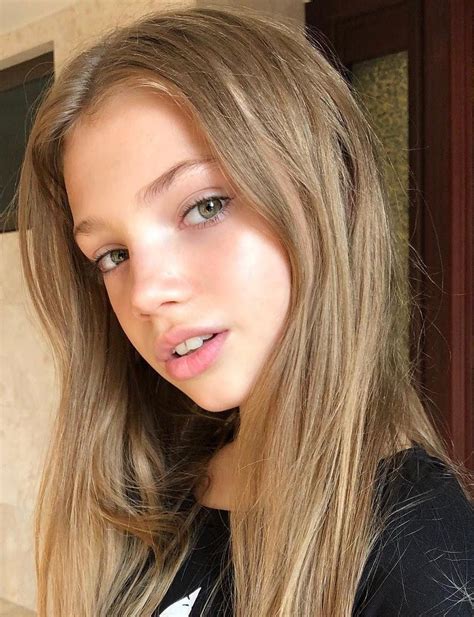 Zhenya Kotova Russisches Kindermodel Beauty Girl Beautiful Girl