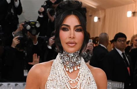 kim kardashian s met gala dress included 50 000 freshwater pearls mindfood