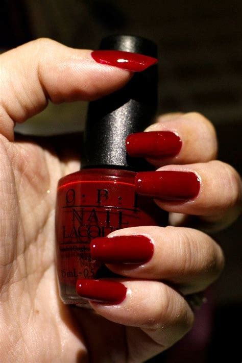 Imagini Pentru Best Red Nail Polish Swatches Classy Nails Cute Nails Pretty Nails Red Nail