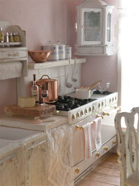 20 Elements Necessary For Creating A Stylish Shabby Chic Kitchen