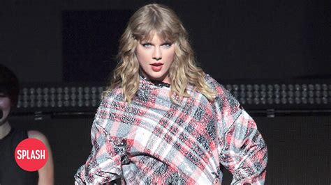 Taylor Swift Sued For Over One Million Dollars Daily Celebrity News Splash Tv Youtube