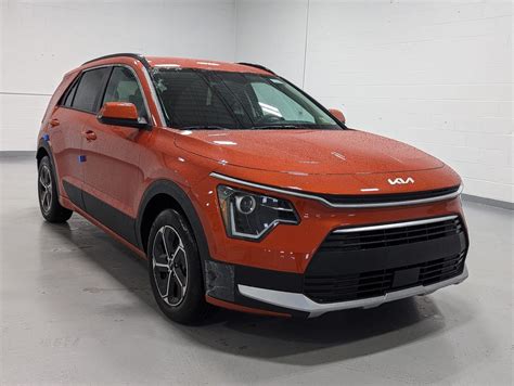 New 2023 Kia Niro Ex In Fire Orange Greensburg Pa K05542