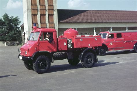 Pin Auf Hanau Oldtimer Der Feuerwehr Hanau