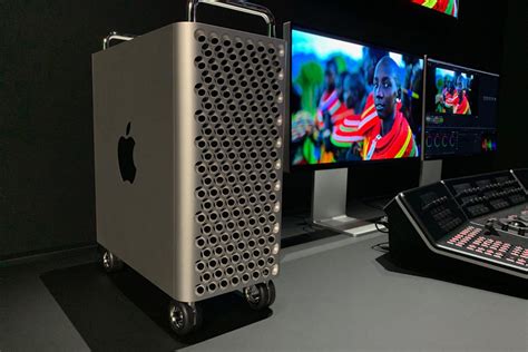 The New Mac Pro Is Apples Love Letter To Forgotten Die Hard Mac Fans