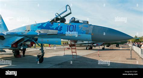 Ukrainian Air Force Su 27 Nose View Stock Photo Alamy