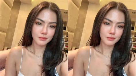 Nita Gunawan Selfie Pakai Sport Bra Perut Sixpack Bikin Netizen Salfok Okezone Lifestyle